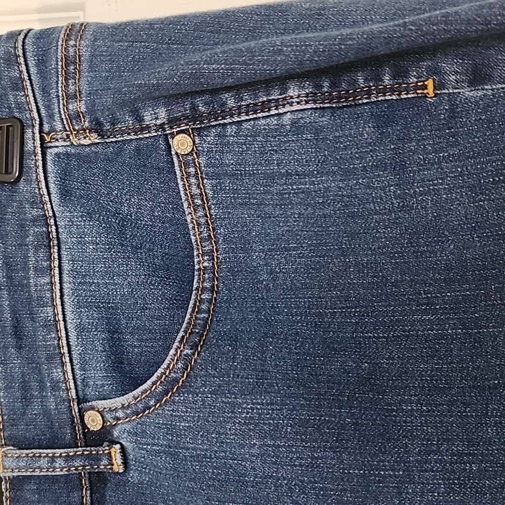 TALBOTS WOMAN'S JEANS - Picture 5 of 12